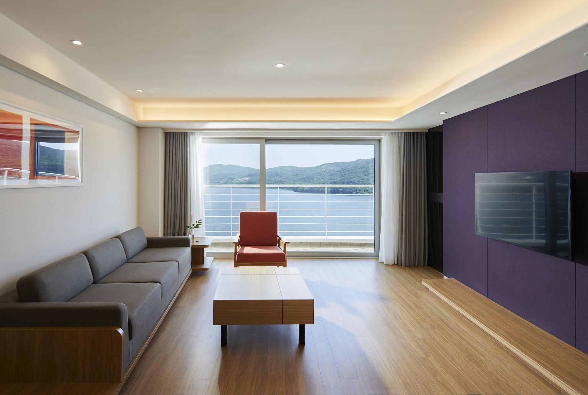 Lahan Select Hotel 5*