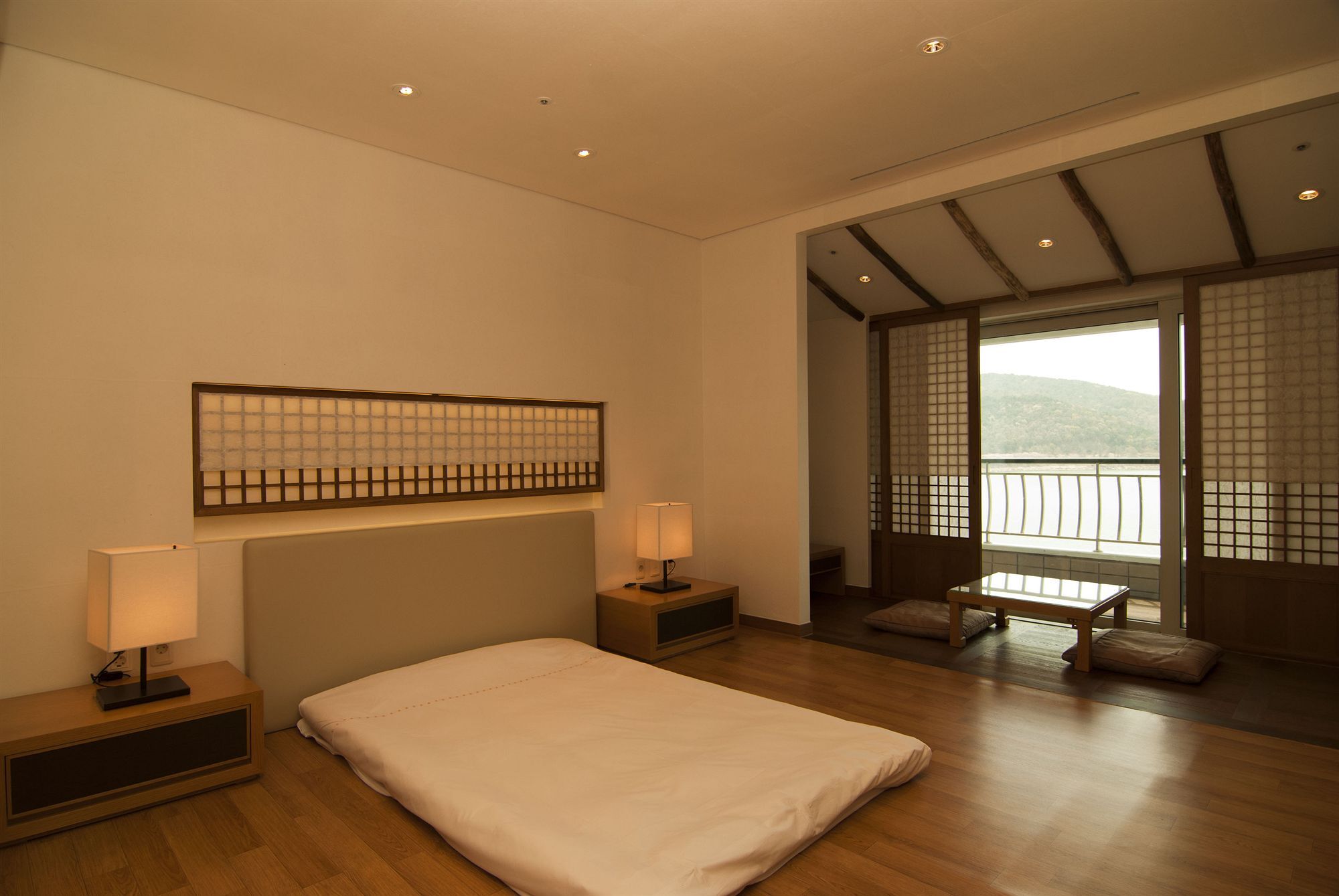 Lahan Select Gyeongju