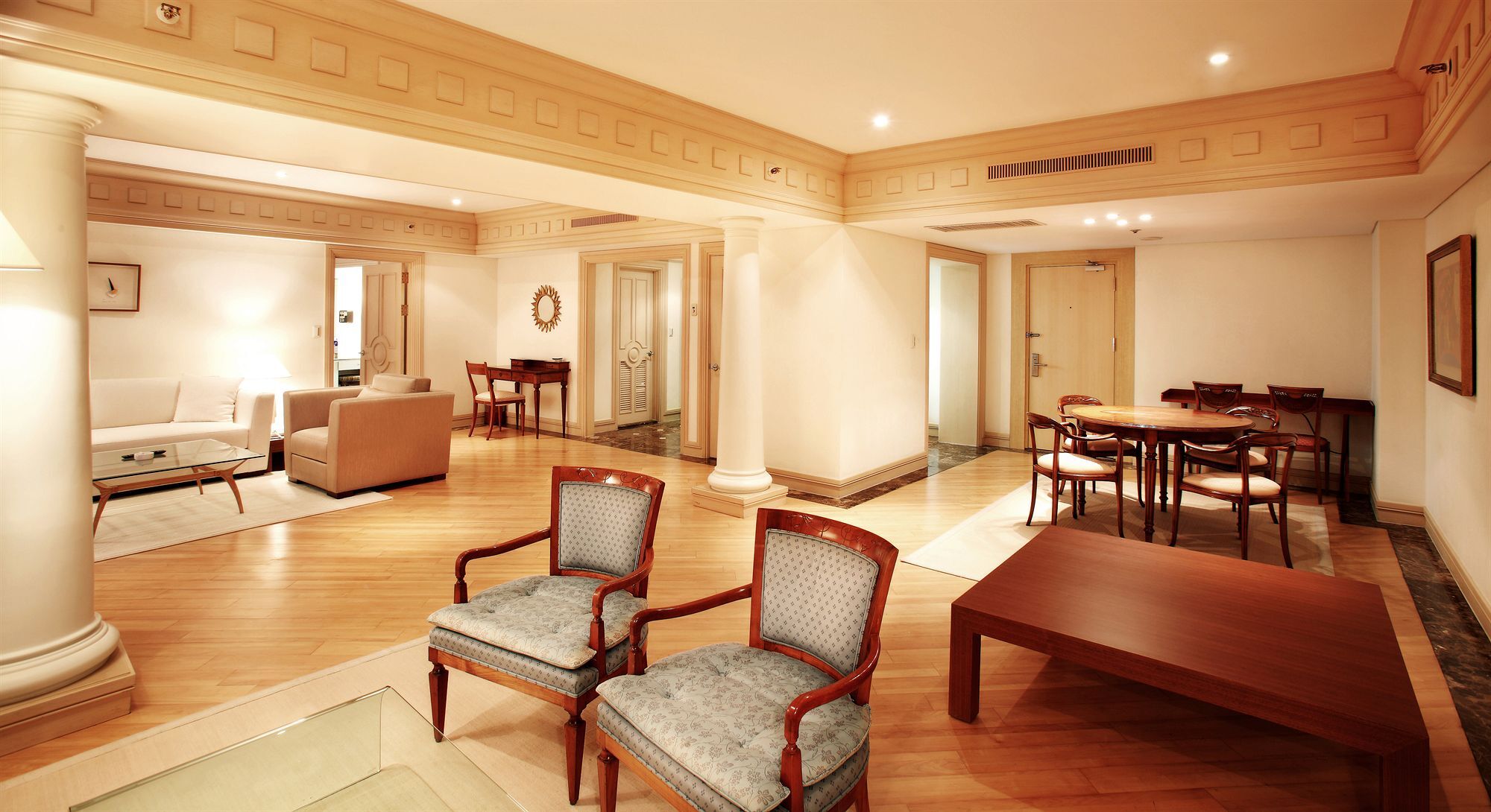 Lahan Select Hotel 5*